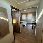 Nyéki Fészek Apartamento *