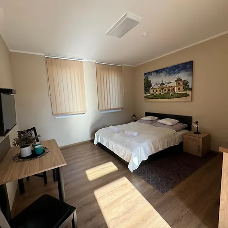 Nyeki Feszek Apartmanhaz דירה *