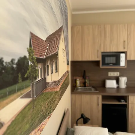 Nyeki Feszek Apartmanhaz
