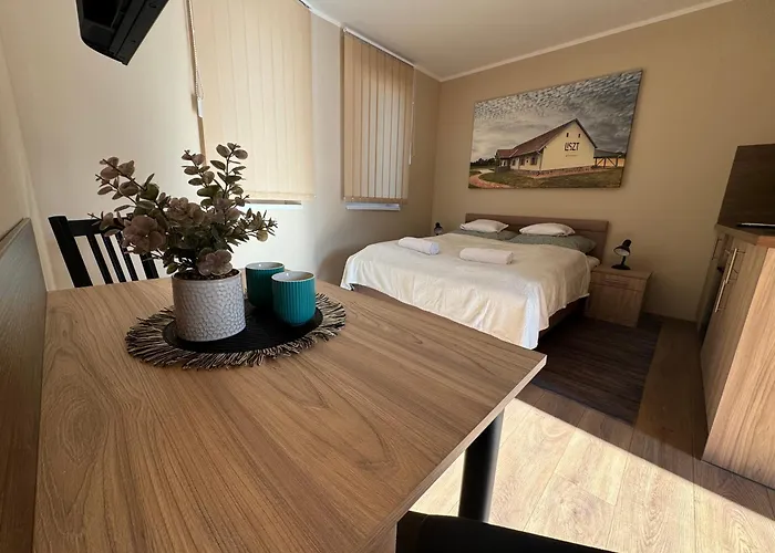 Nyeki Feszek Apartmanhaz *