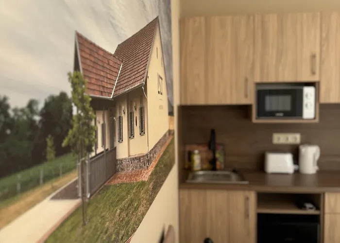 Nyeki Feszek Apartmanhaz