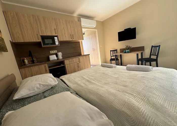 Nyeki Feszek Apartmanhaz Kapolnasnyek